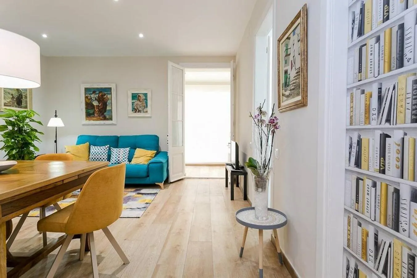 Lovely Designed Apt Connected To Center Cornella de Llobregat 0*,