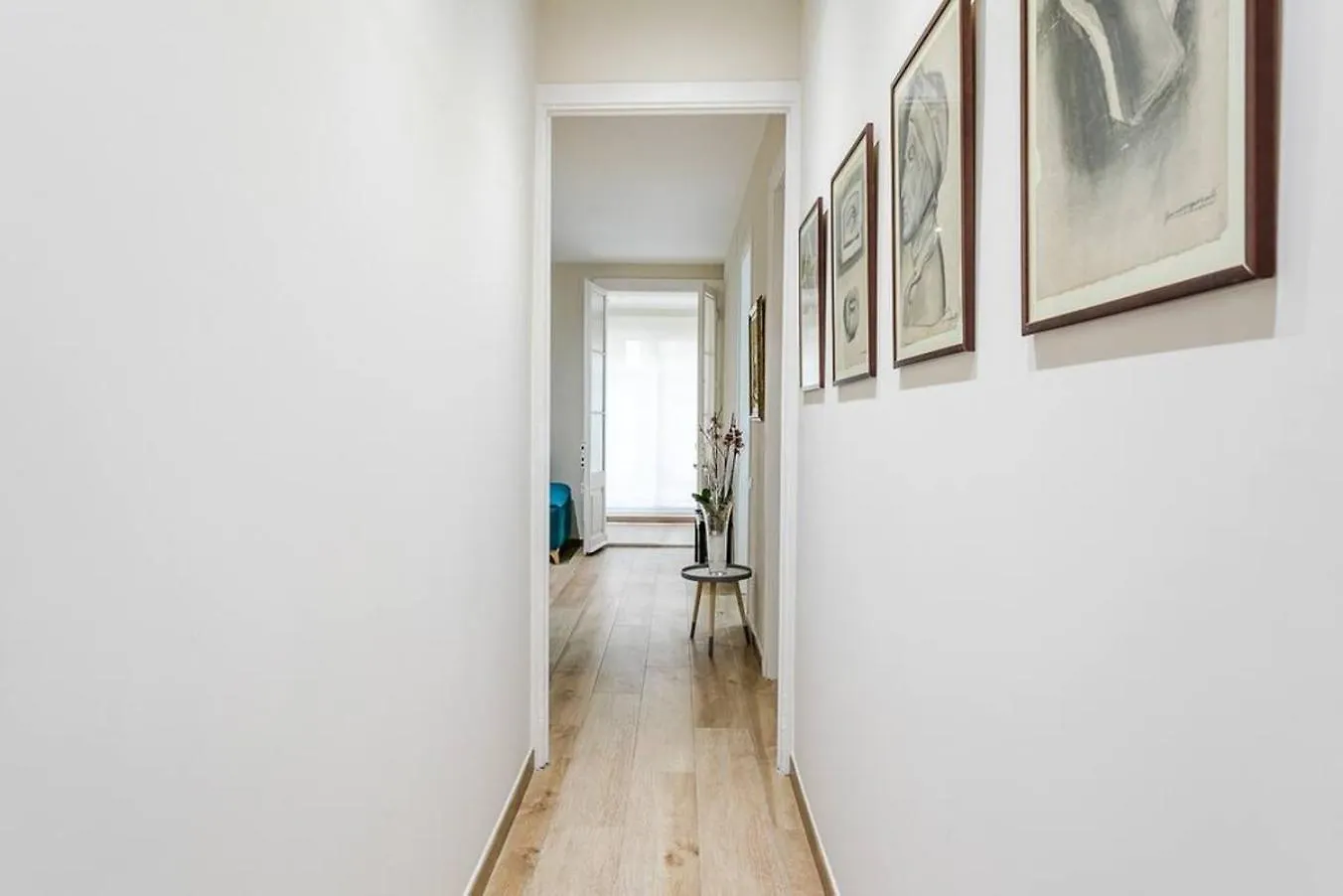 Lovely Designed Apt Connected To Center Cornella de Llobregat 0*,  Spain